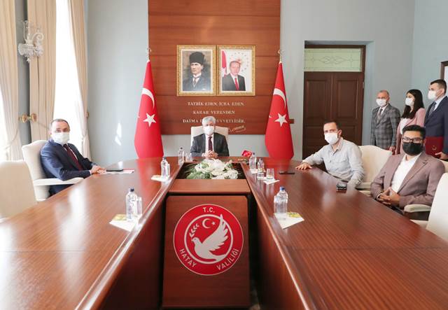 Mutlu Hayatlardan mutluluk verici protokol