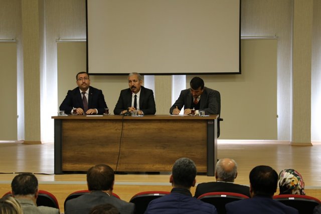Milli Eğitimde vatandaşla buluşma toplantısı