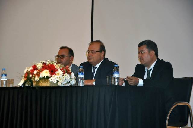 Vali Vekili Mardinli sorunları dinledi