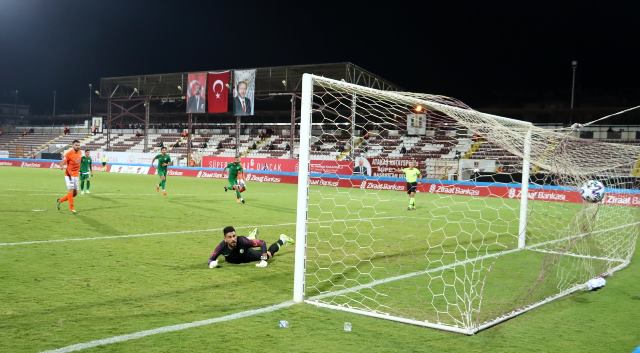 Ziraat kupasında Atakaş Hatayspor tur atladı