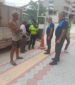 Samandağ Belediyesi Zabıta ekipleri hurdacılara izin vermiyor