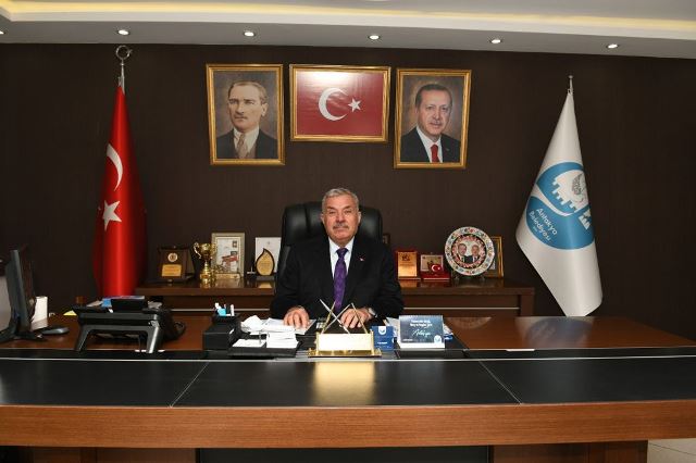 Rehavete kapılmadan tedbirlere uymaya devam edelim