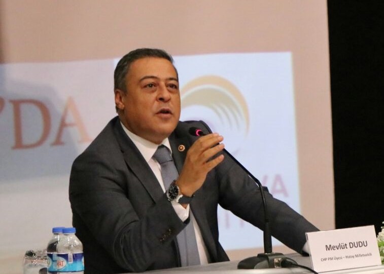 AK parti Hatayın gelişmesini istemiyor mu