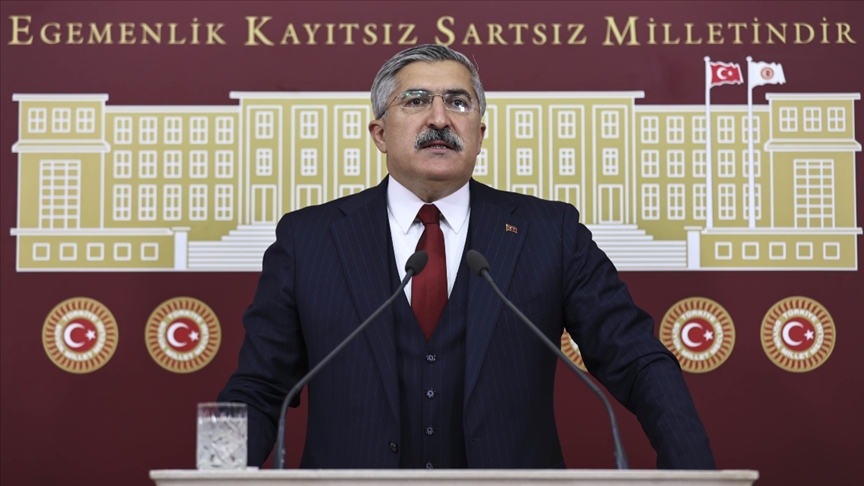 Ak Partiler Mehmetçike kan bağışı