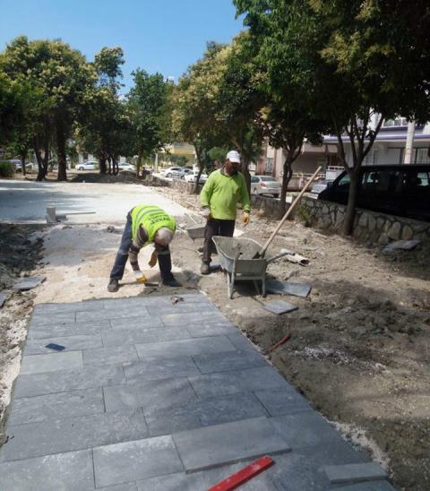 Defne parklarında çalışmalar tam gaz