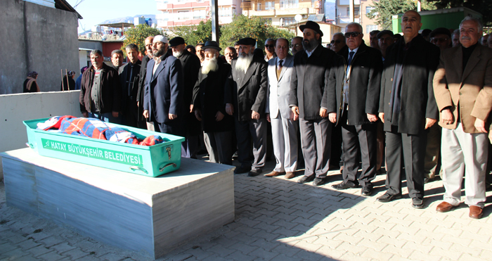 CEMEVİ BAŞKANI FATMAOĞULLARI’NIN ACI GÜNÜ 