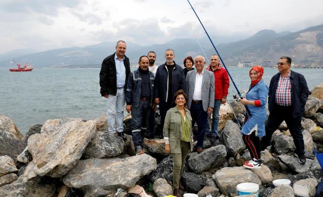 İskenderun Sahili Sportif Olta Balıkçılığı Yarışması ile şenlendi