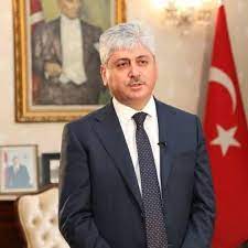 Büyük başarılar annelerin yetiştirdiği evlatlar sayesinde olmuştur