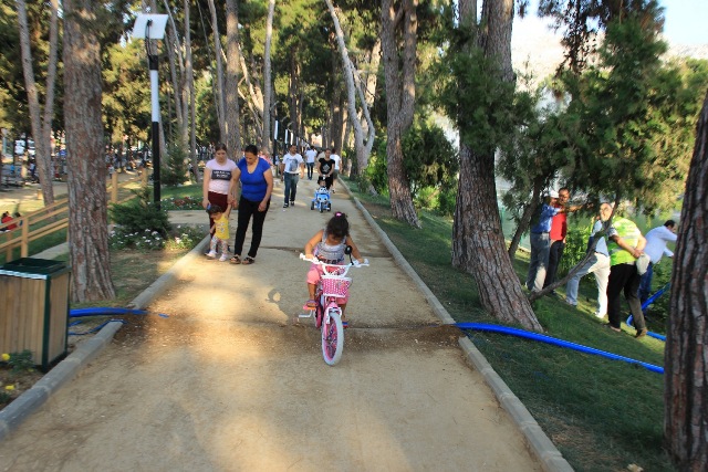 Hidro Parkı bayramda doldu taştı