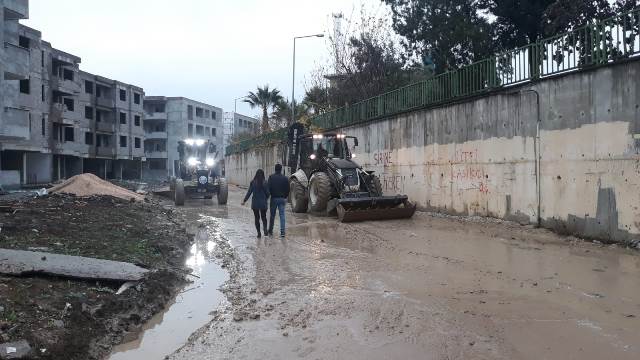 Biz birlikte Defneyiz birlikte Güzeliz