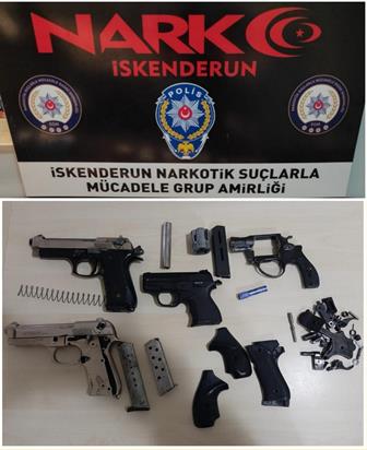 Üç şüpheli üç silah