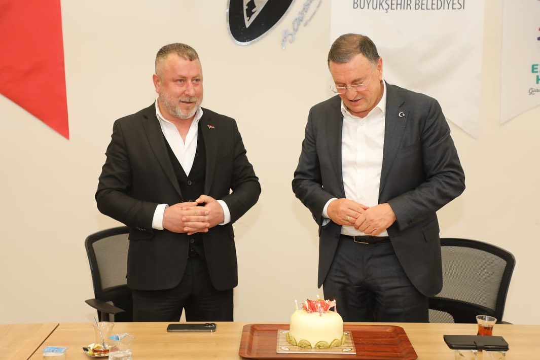 İGC den Başkan Savaşa doğum günü sürprizi