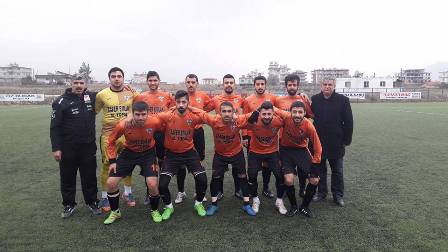 Turunçluspor dolu dizgin gidiyor 